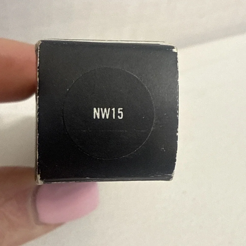 MAC Pro Longwear Concealer - NW15 - 9mL/0.30fl.oz.
